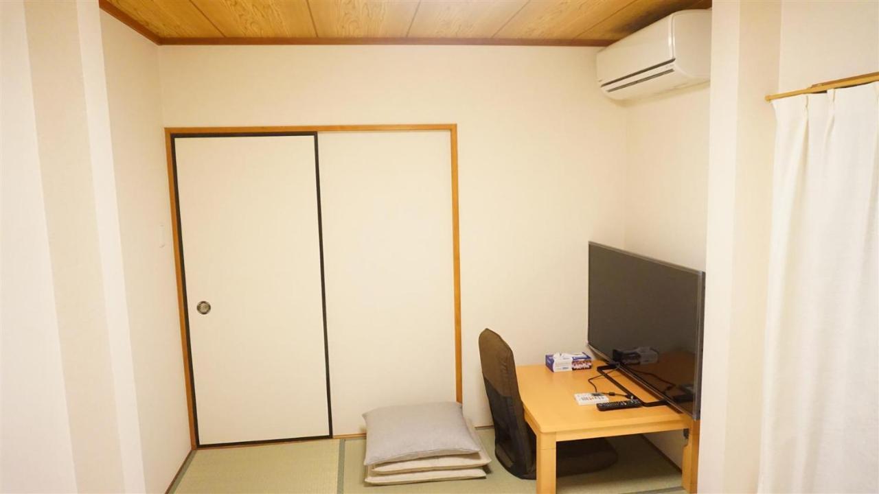 Syoga A House, Next To Natural Park Osaka Exterior photo